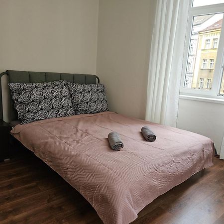 Apartments Zizkov 2C 布拉格 外观 照片